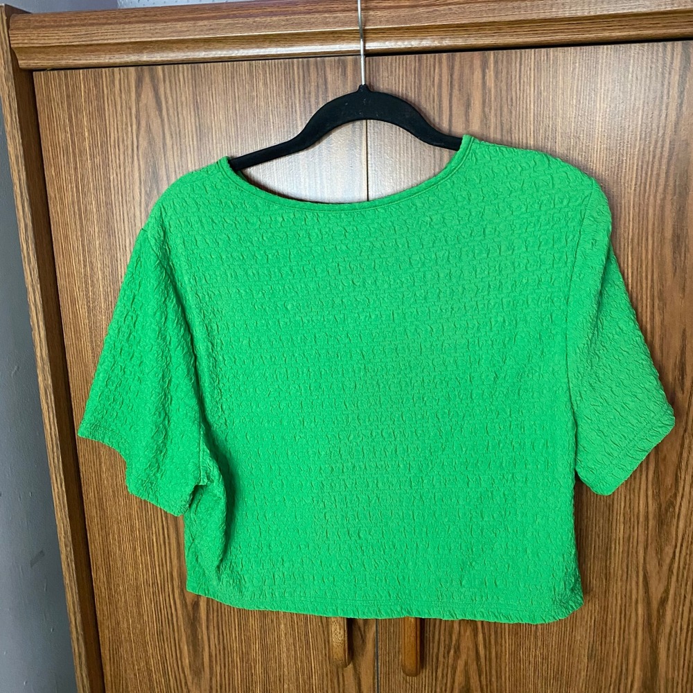 Shein Curve 2 Piece Set Womens 3XL Green Popcorn Textured Top & Shorts